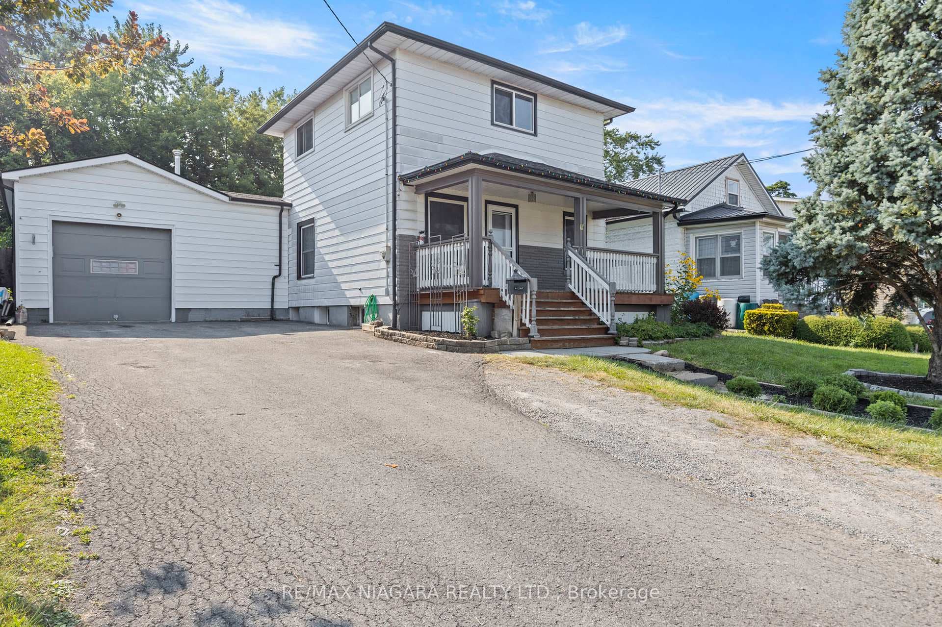 69 Wellington Street photo 2