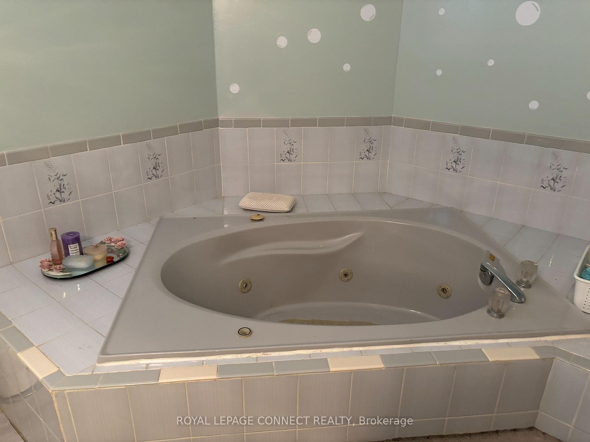 Master Ensuite