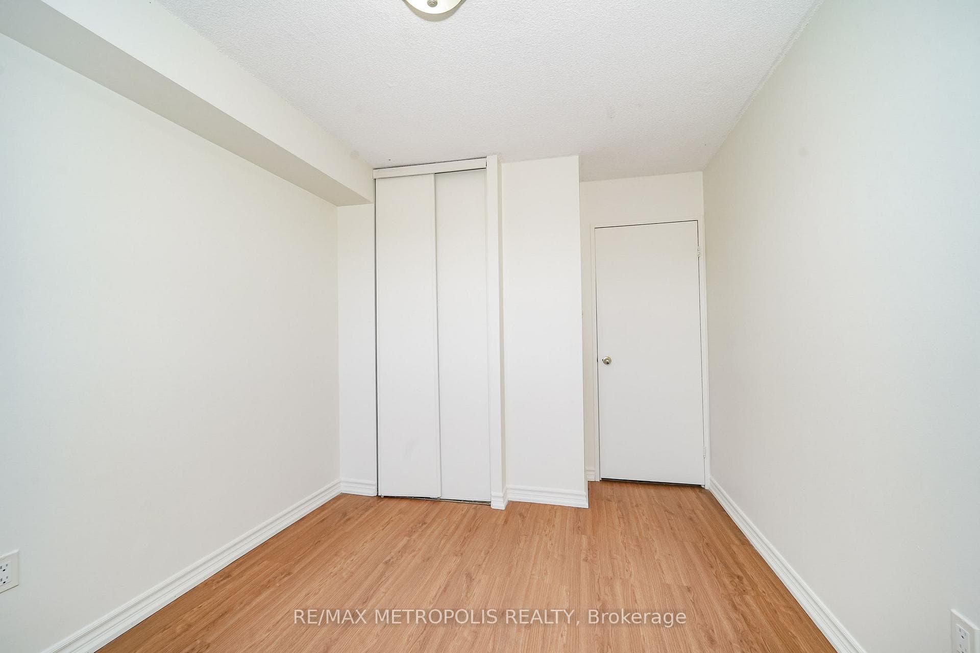 301 Prudential Drive Unit 407 photo 22