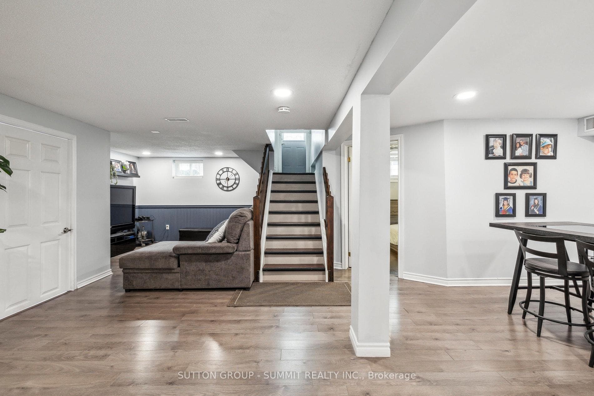 6384 STAMFORD GREEN Drive photo 27