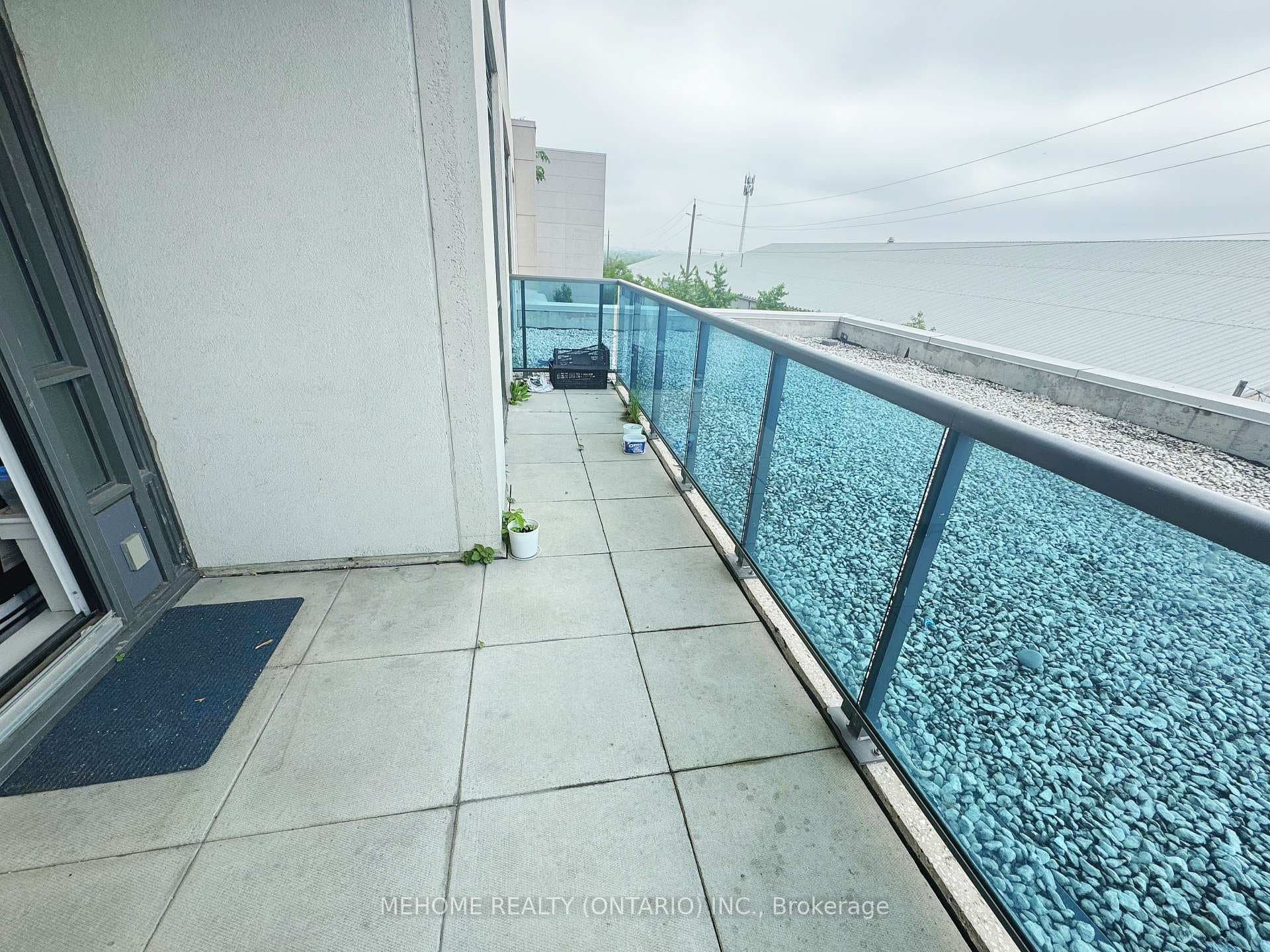 7167 Yonge Street Unit 201 photo 12