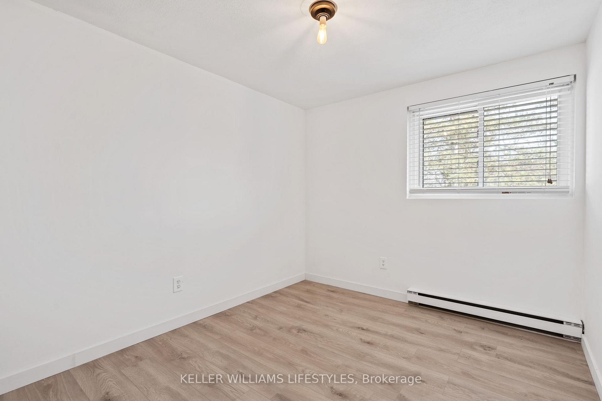 166 Southdale Road Unit 26 photo 28