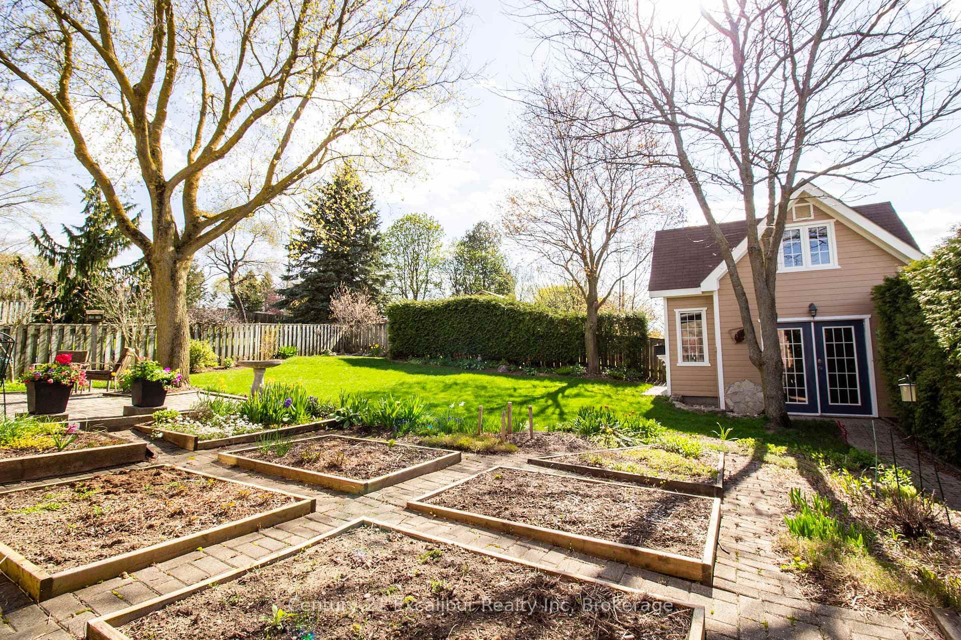 508 Harvey Street photo 14