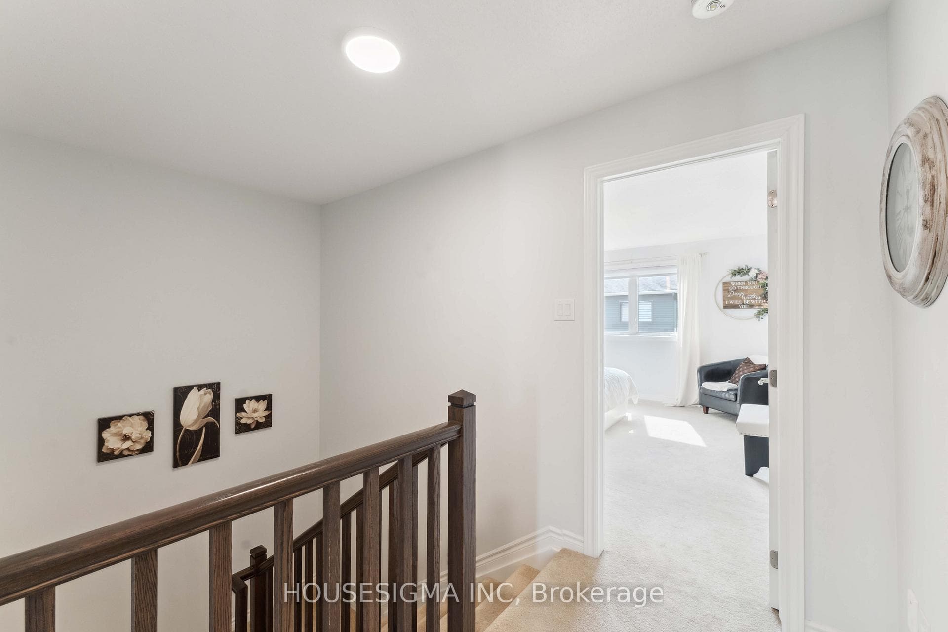 48 Bermondsey Way photo 20