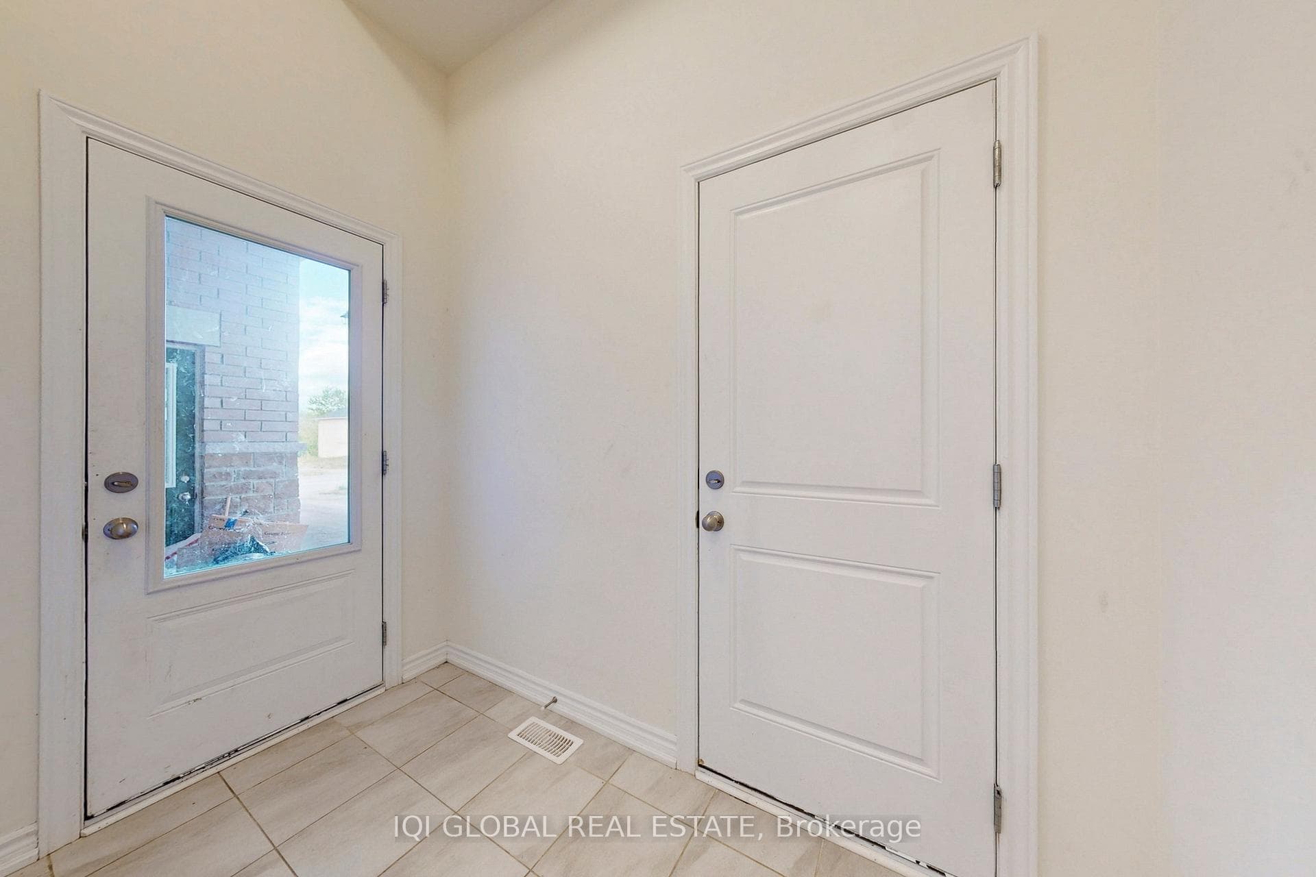 65 Golden Meadows Drive Unit 76 photo 20