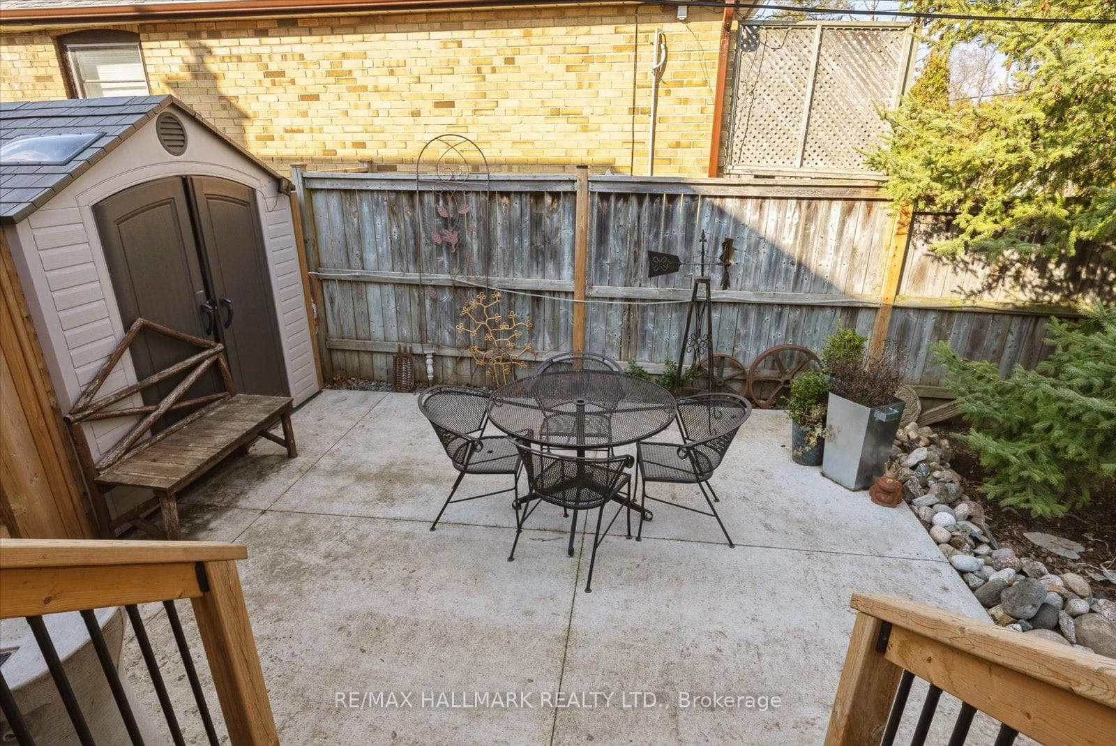 27 Khartoum Avenue photo 39