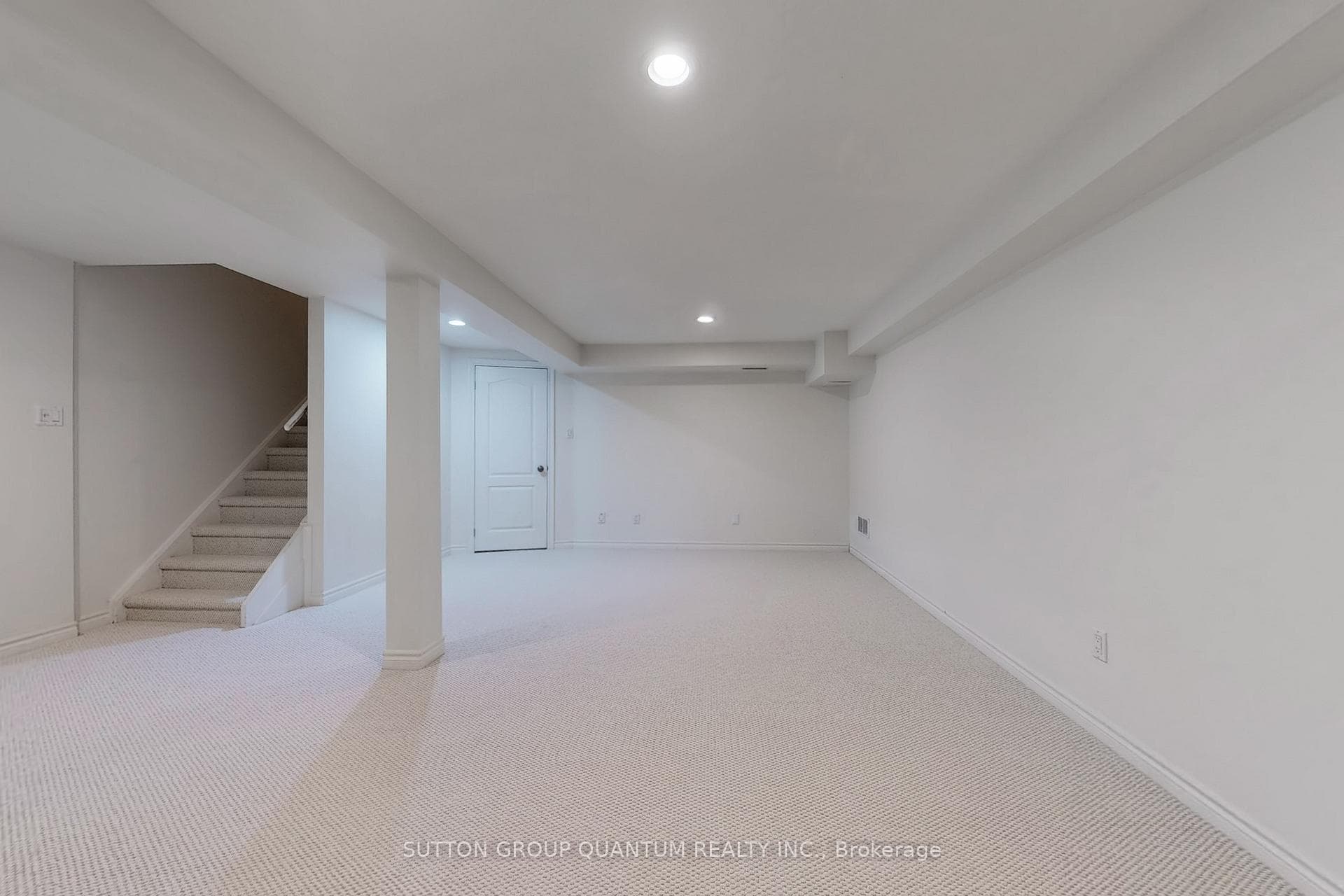 132 John Street photo 27