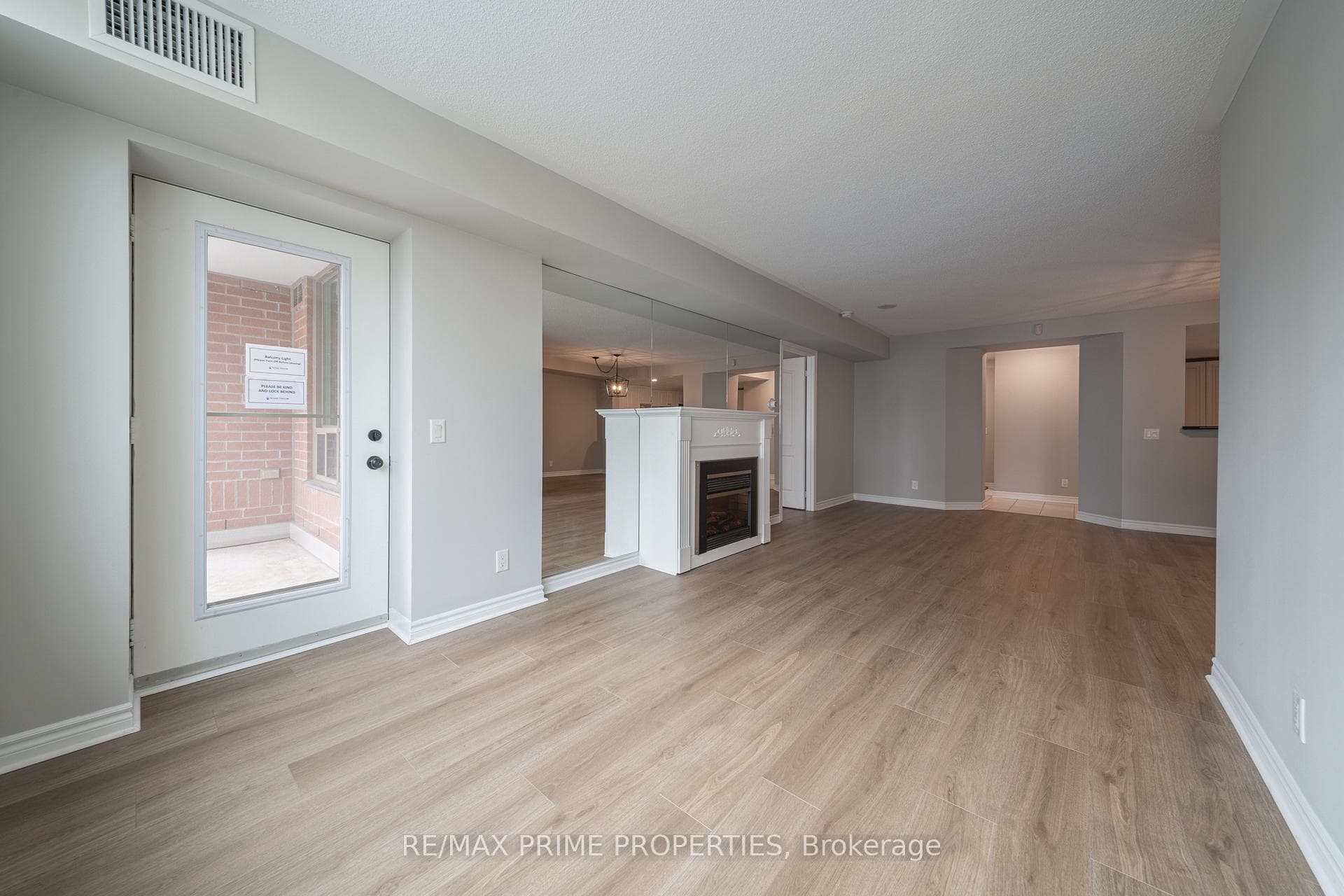 85 The Boardwalk Way Unit 320 photo 19