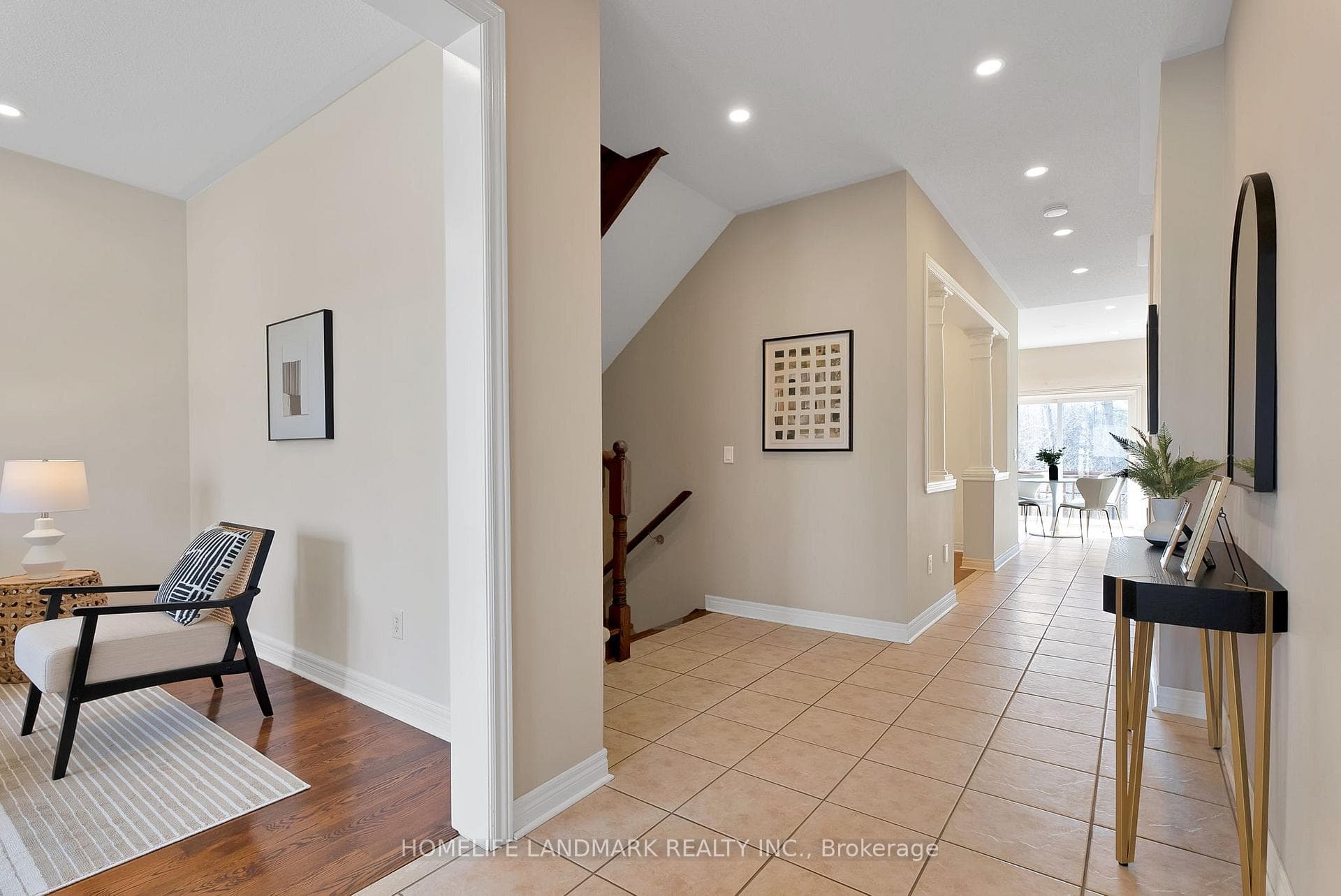 273 Ten Oaks Boulevard photo 9