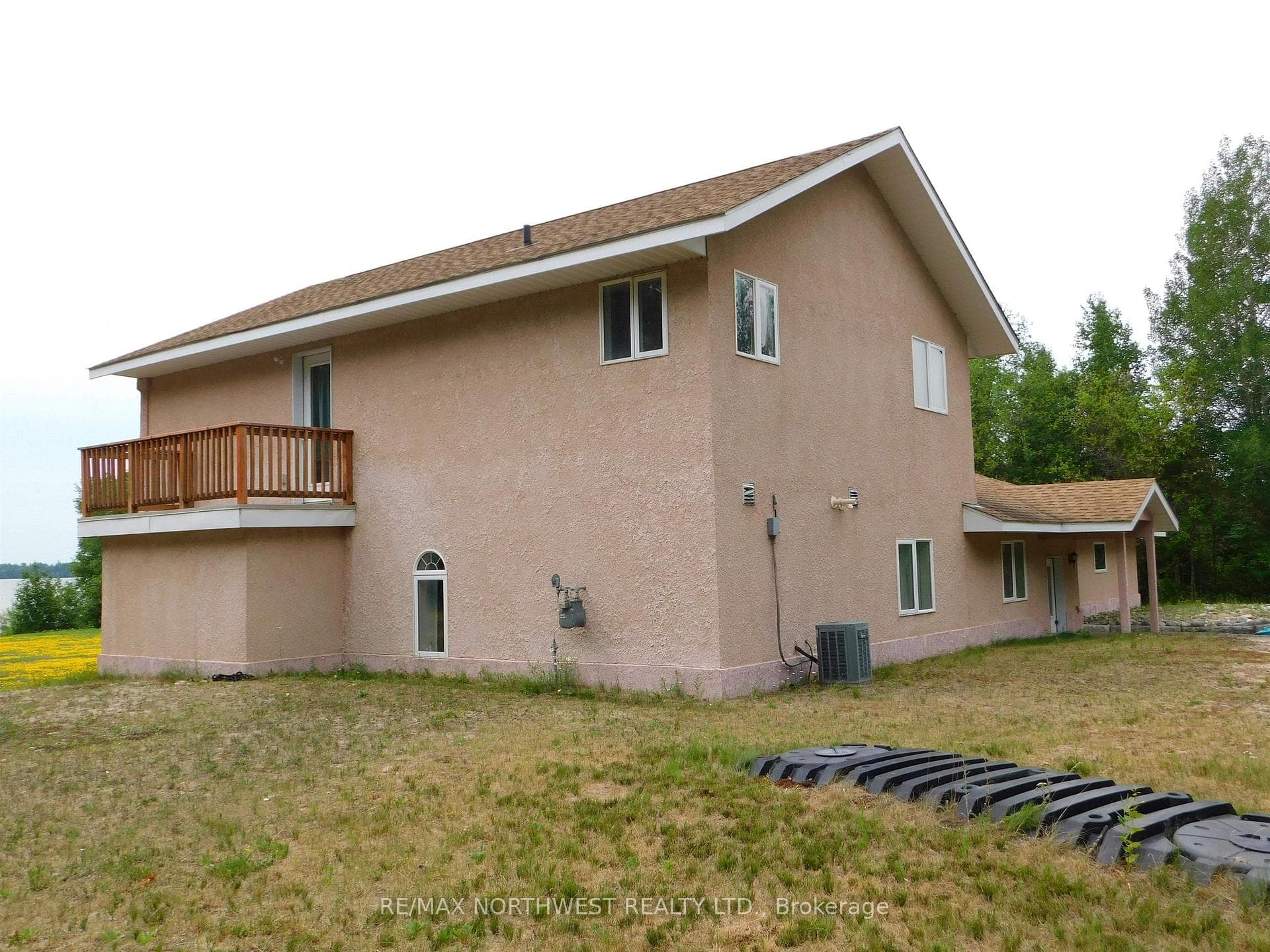 722 Sandy Beach Road photo 3