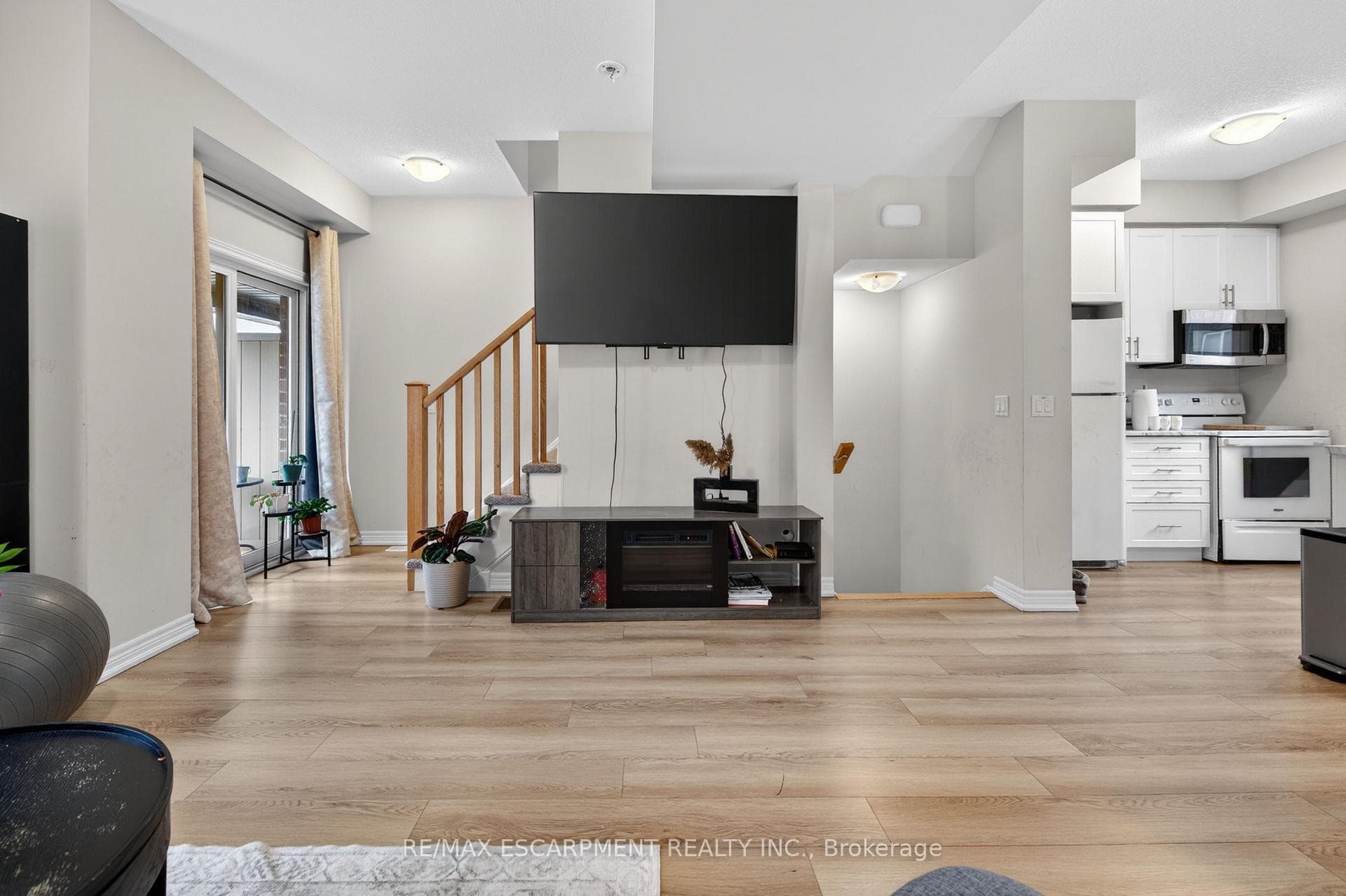 19 Picardy Drive Unit 13 photo 21