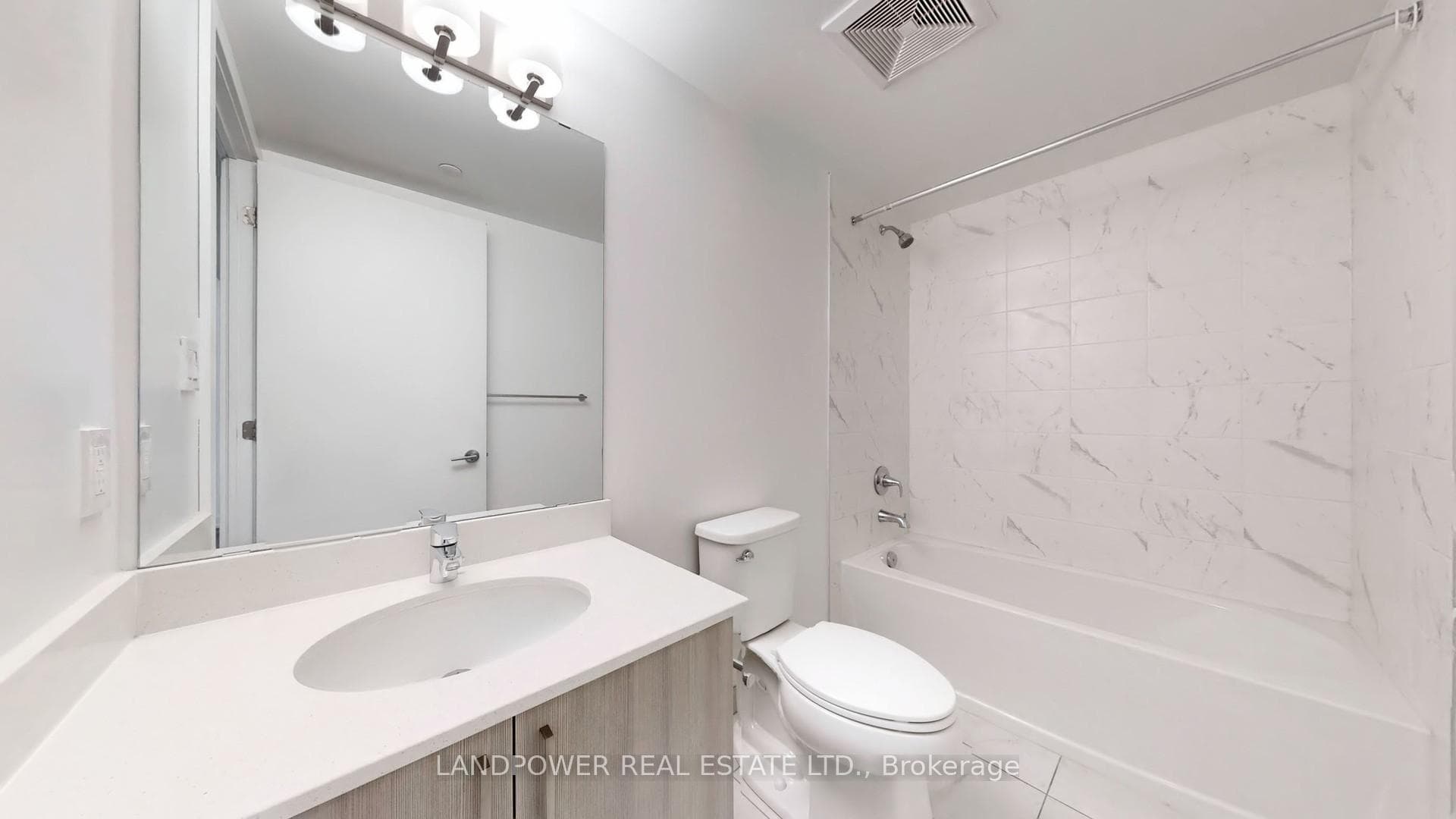 556 Marlee Avenue Unit 528 photo 22