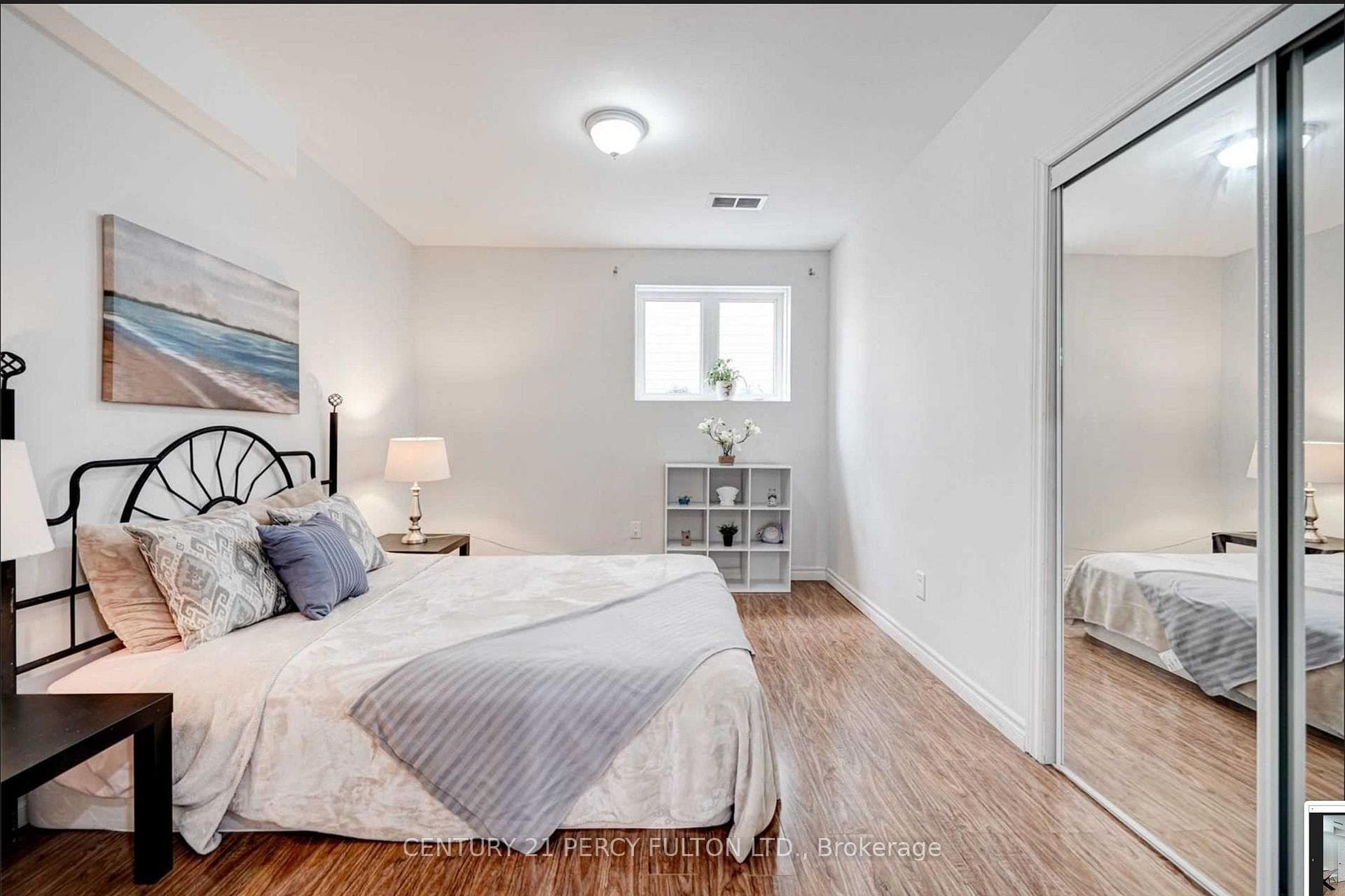 2359 Pilgrim Square Unit BSMT photo 3