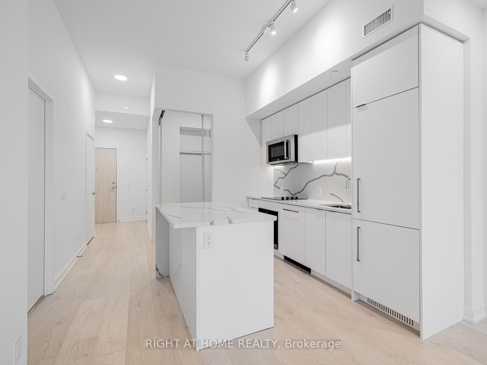 181 Sheppard Avenue Unit 217 photo 7
