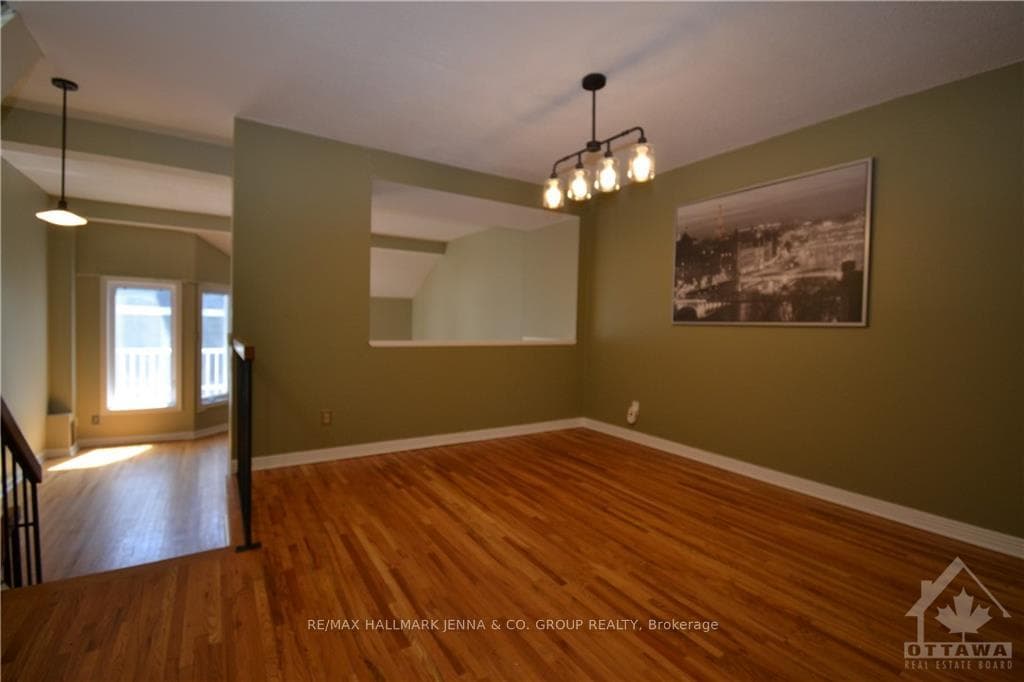 175 CRICHTON Street photo 10