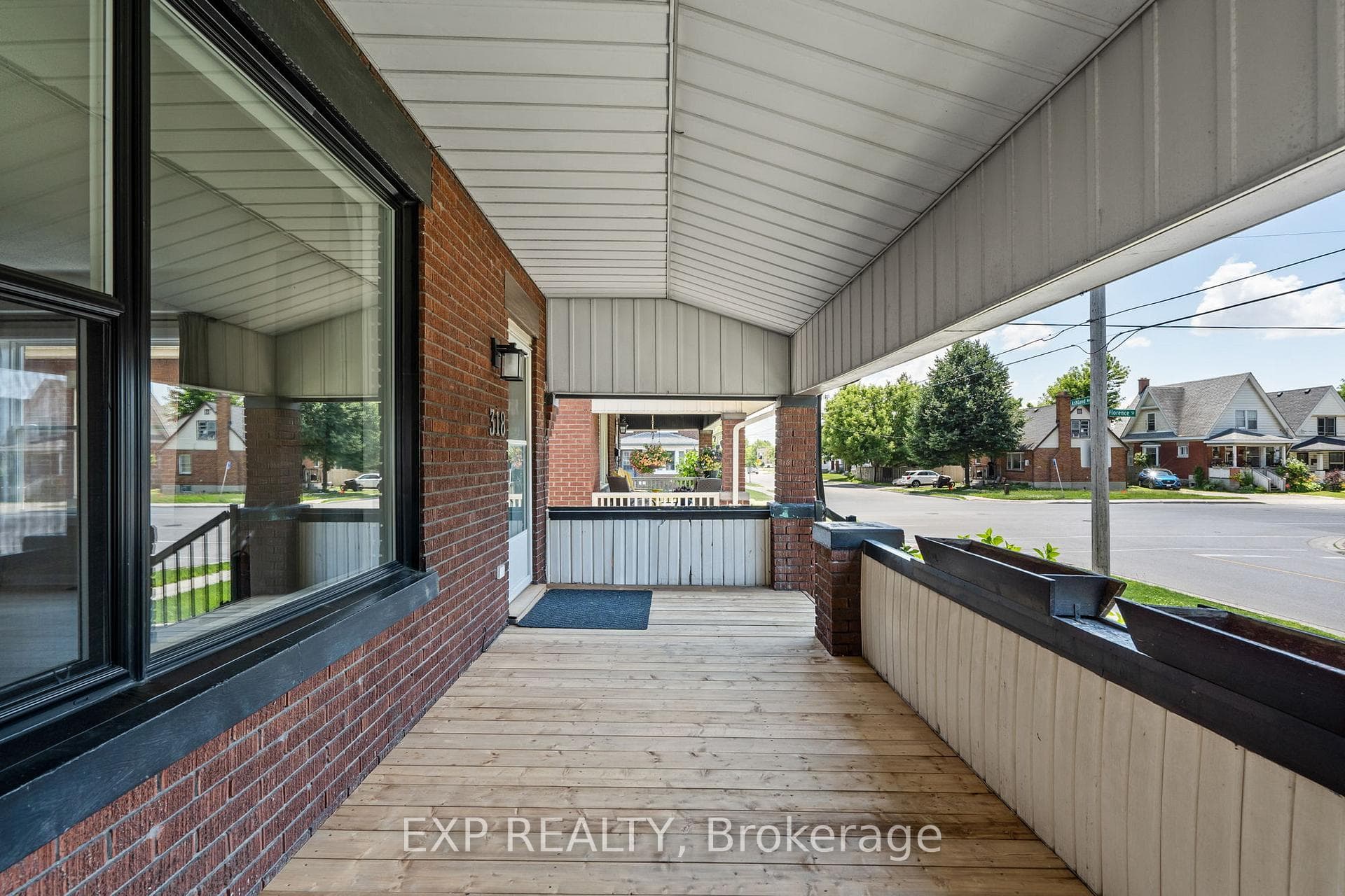 318 Ashland Avenue Unit 1 photo 3