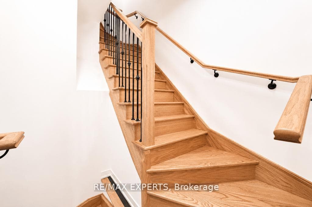 8 Marquette Avenue Unit 7 photo 13