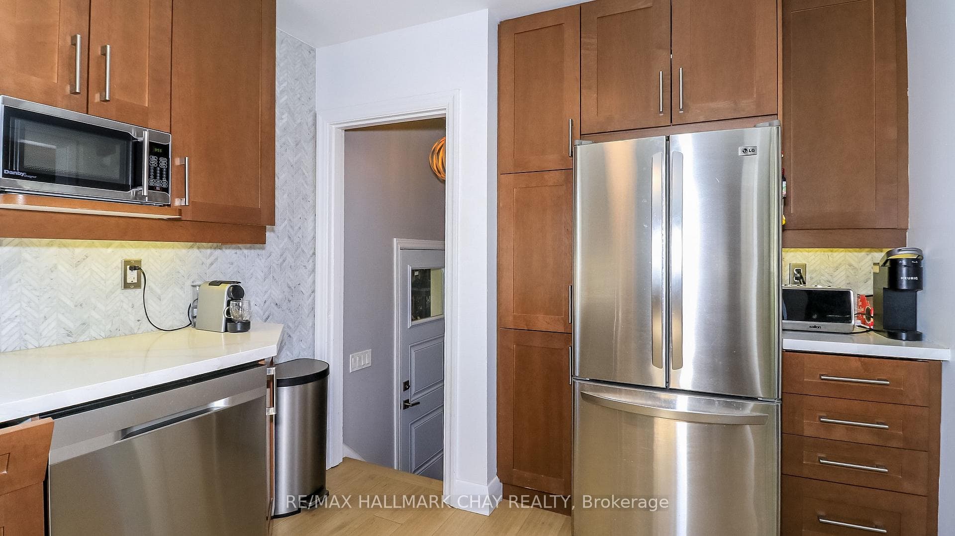 17 Bowman Avenue photo 26