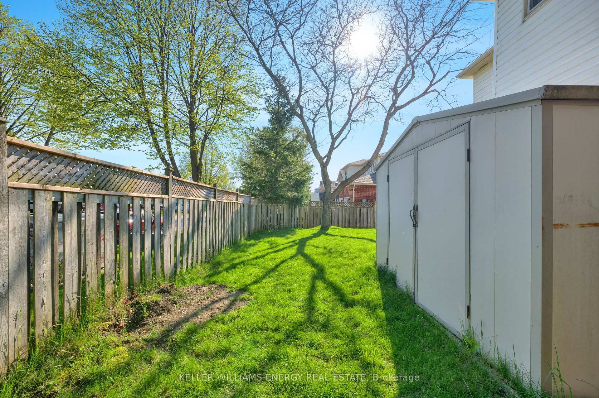 6 McAuliffe Street photo 49