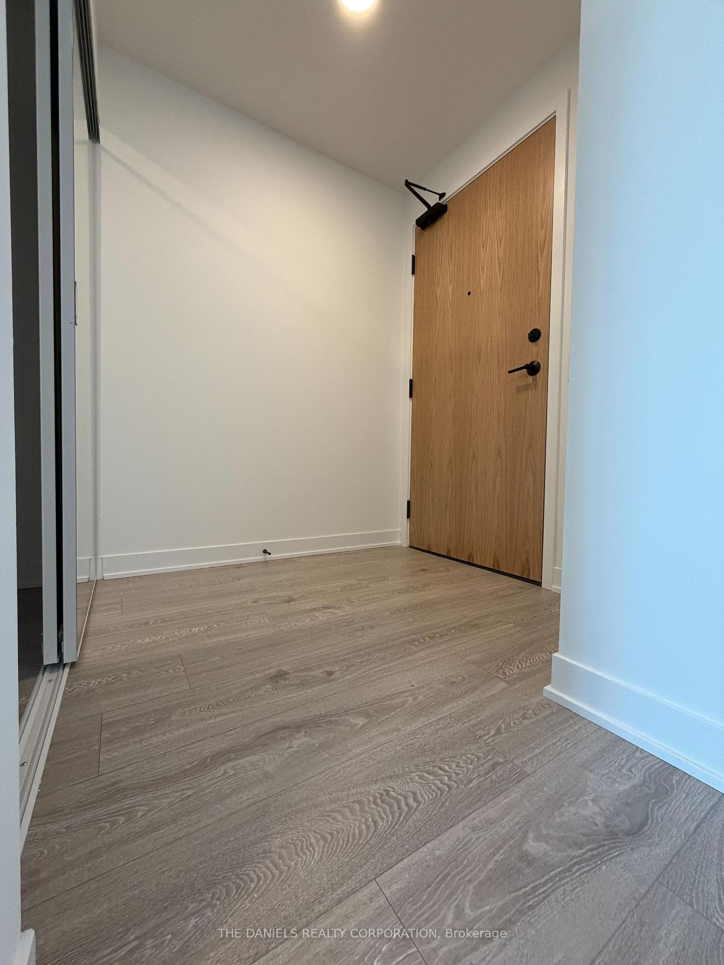 2495 Eglinton Avenue Unit 2411 photo 13