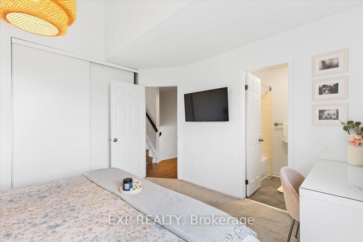 9 Progress Avenue Unit 29 photo 15