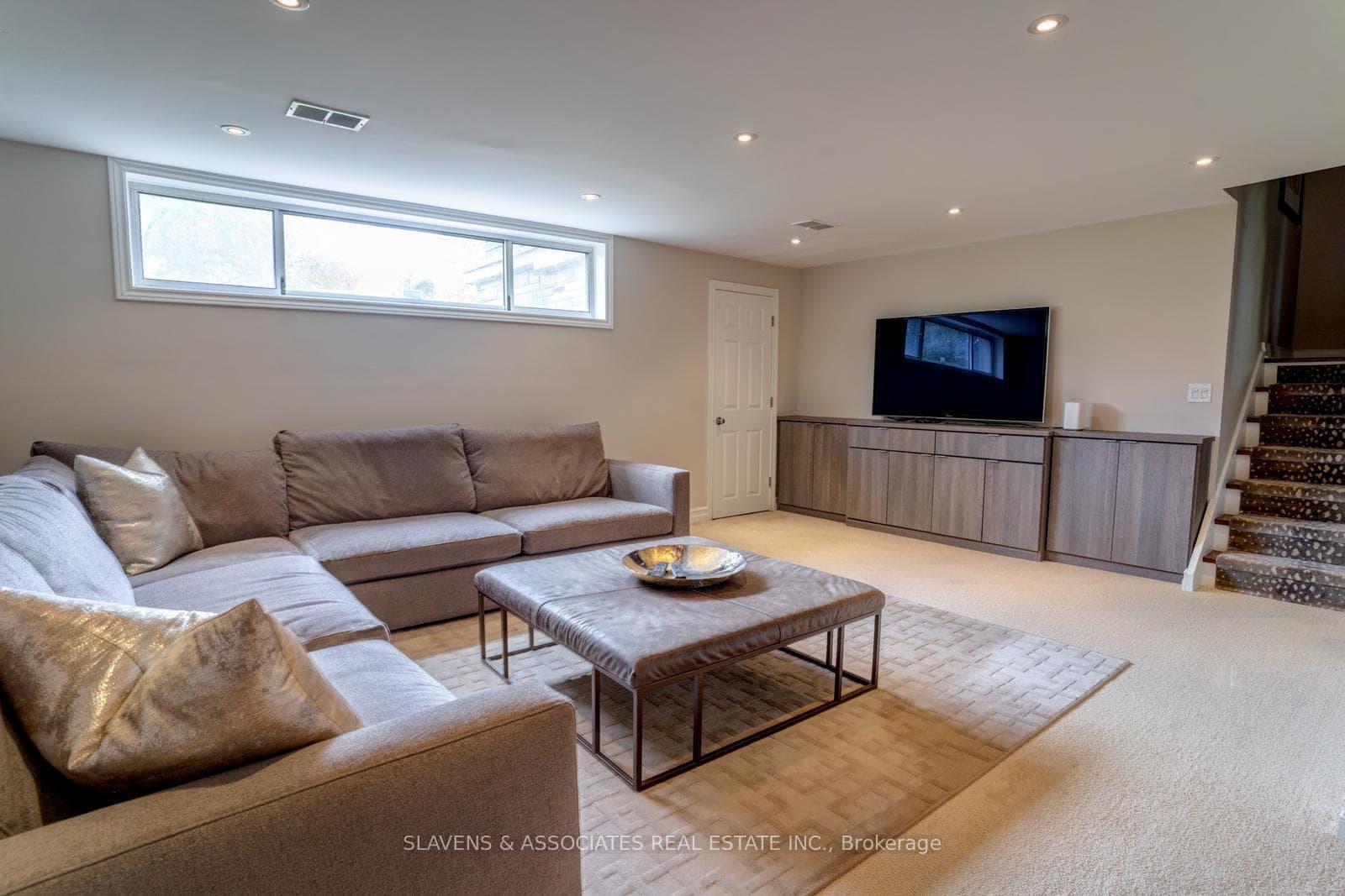 14 Munro Boulevard photo 32