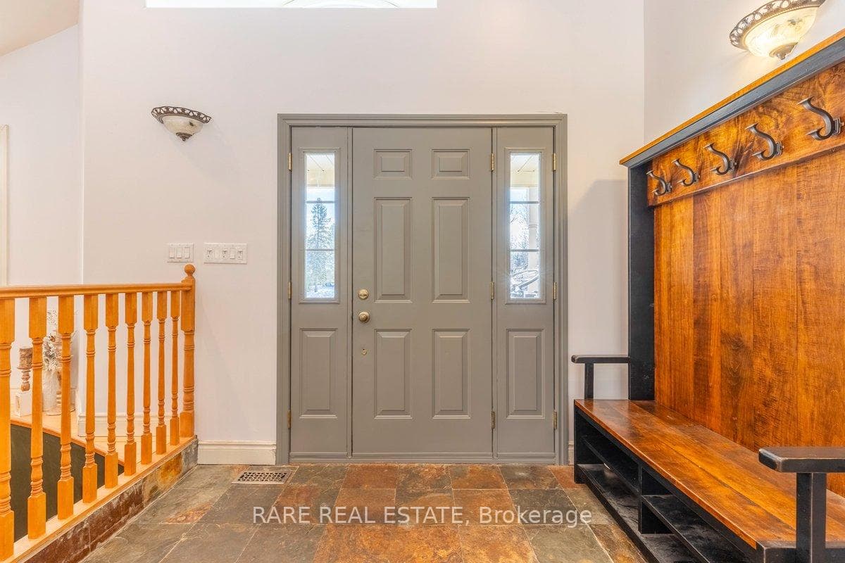 47 Parr Boulevard photo 4