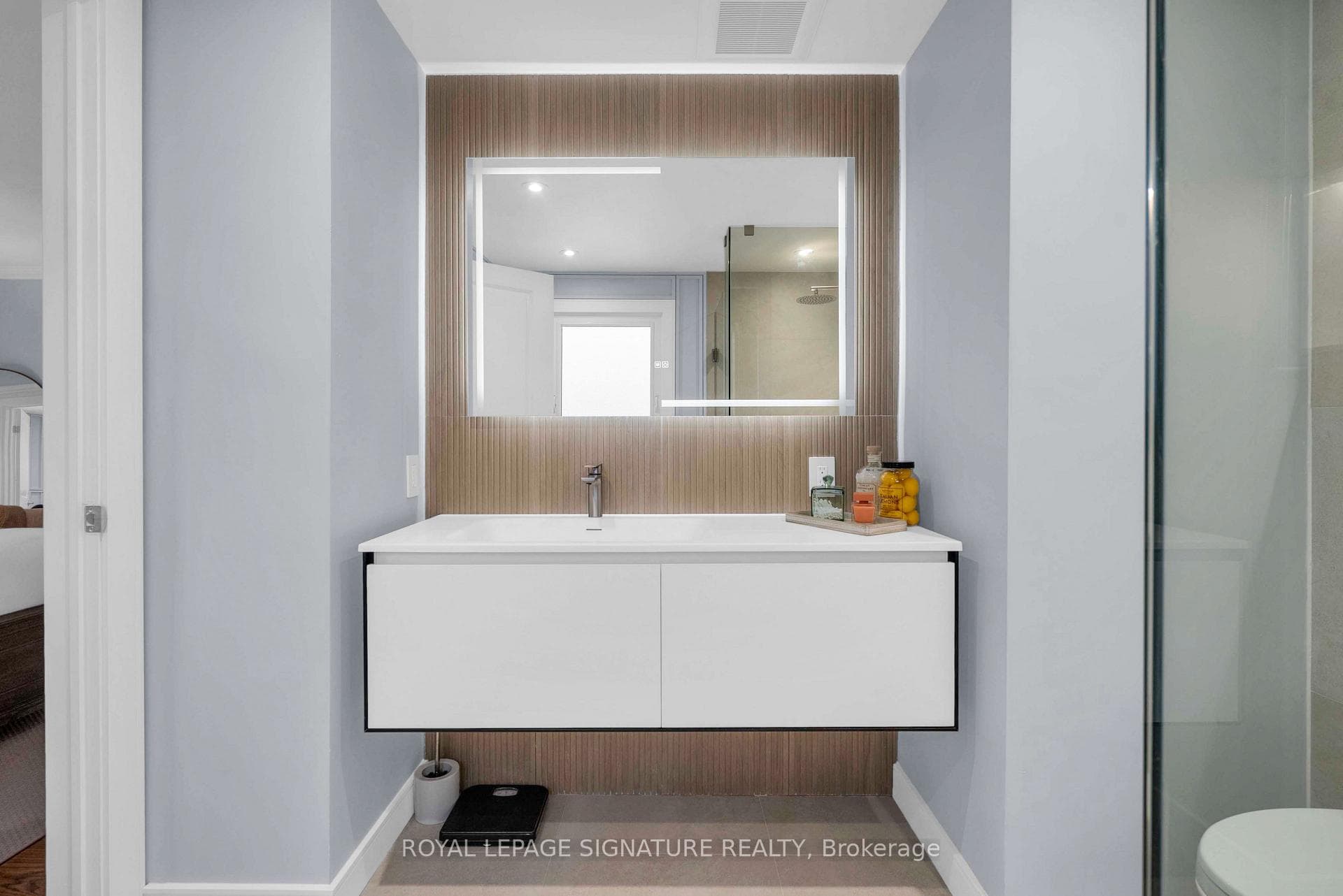 70 Wyndfield Crescent photo 21