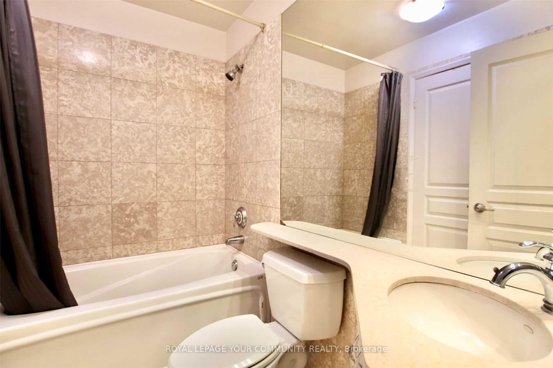 1121 Bay Street Unit 602 photo 11