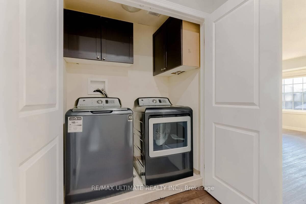 116 Echovalley Drive photo 16