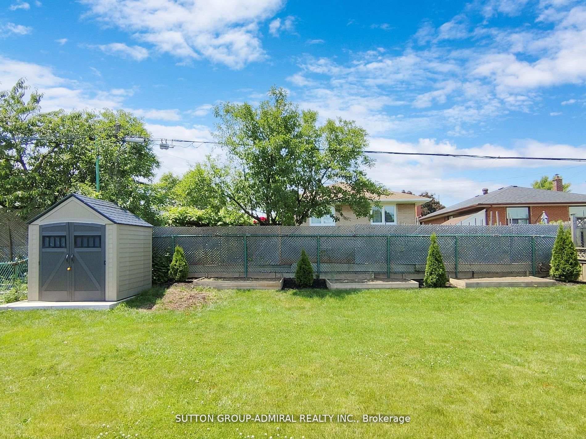 18 Ludstone Drive photo 40