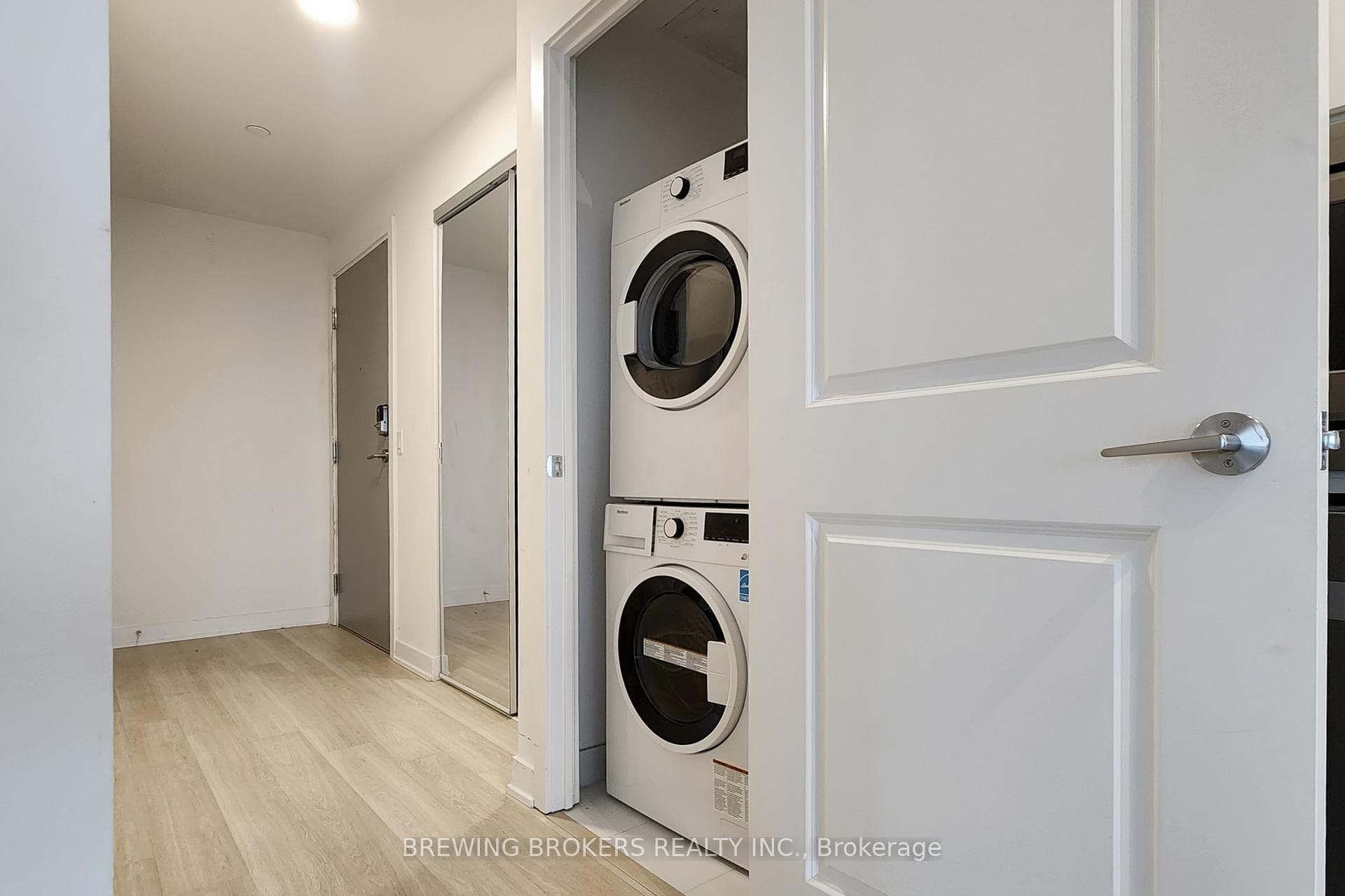 30 Upper Mall Way Unit 3010 photo 34