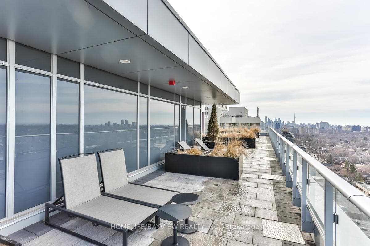 58 Orchard View Boulevard Unit 511 photo 21