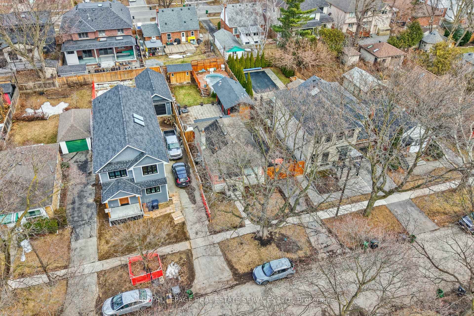 44 Yorkview Drive photo 25