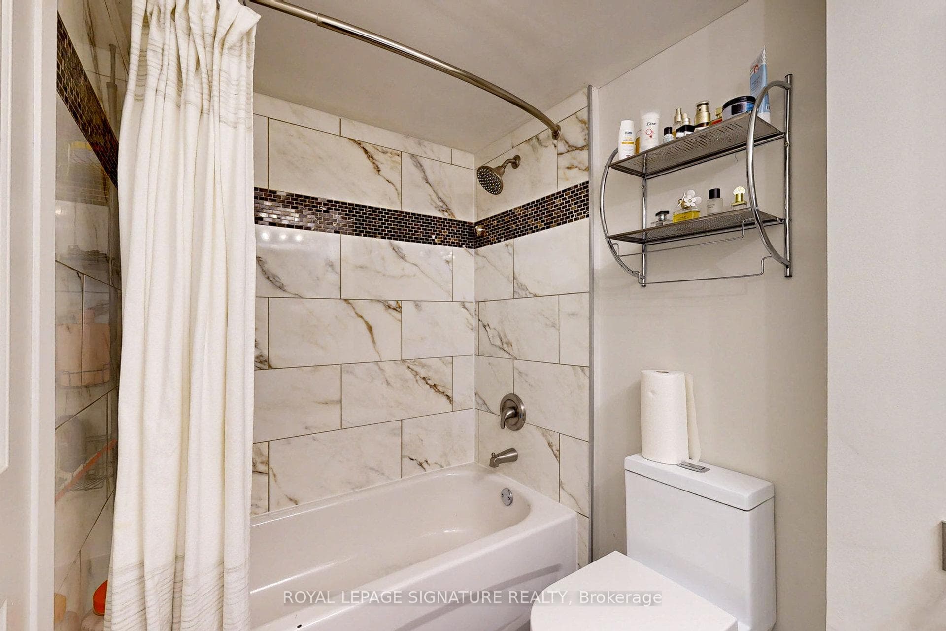 55 Kingsbridge Garden Circle Unit 1613 photo 35