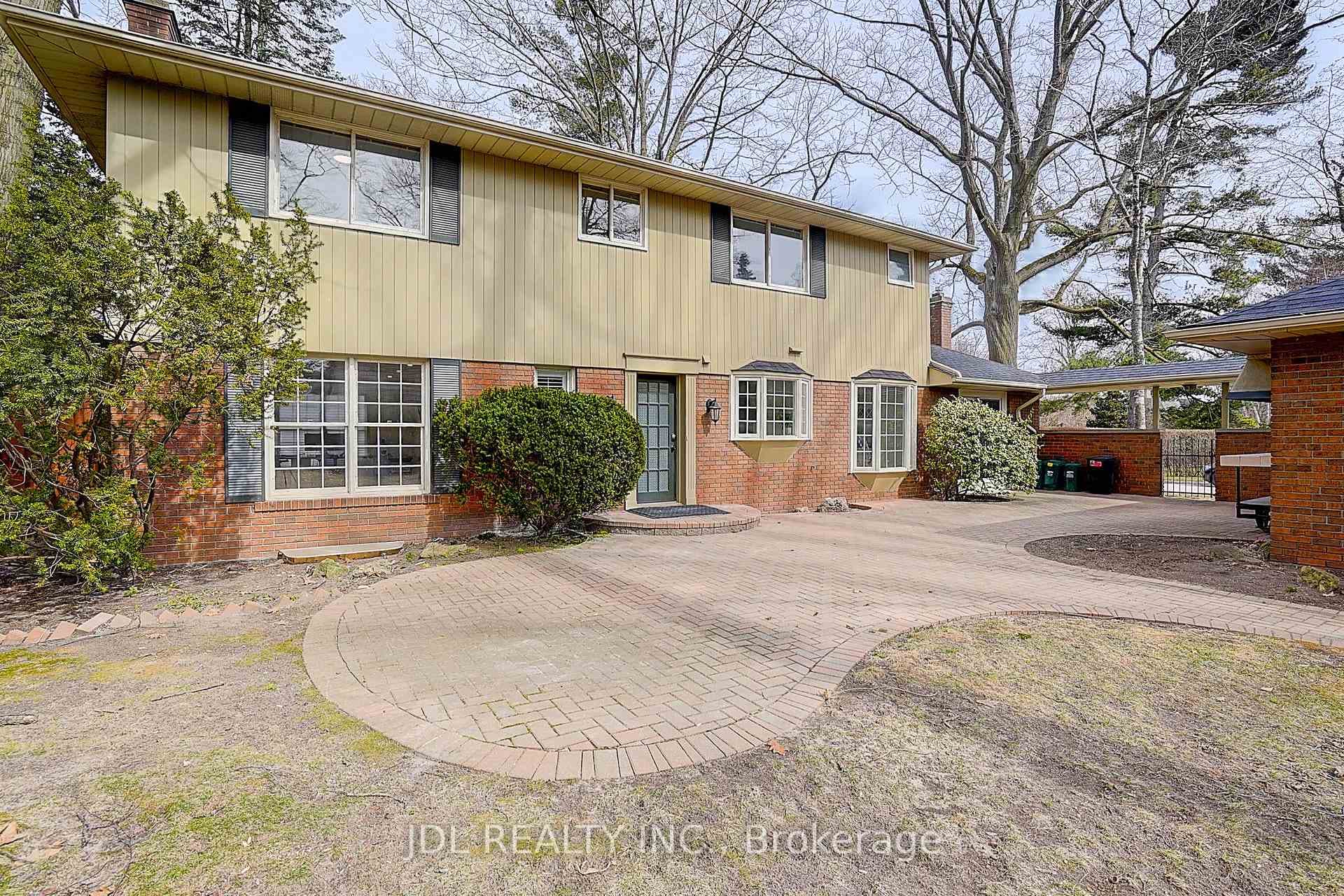 312 Dalewood Drive photo 3