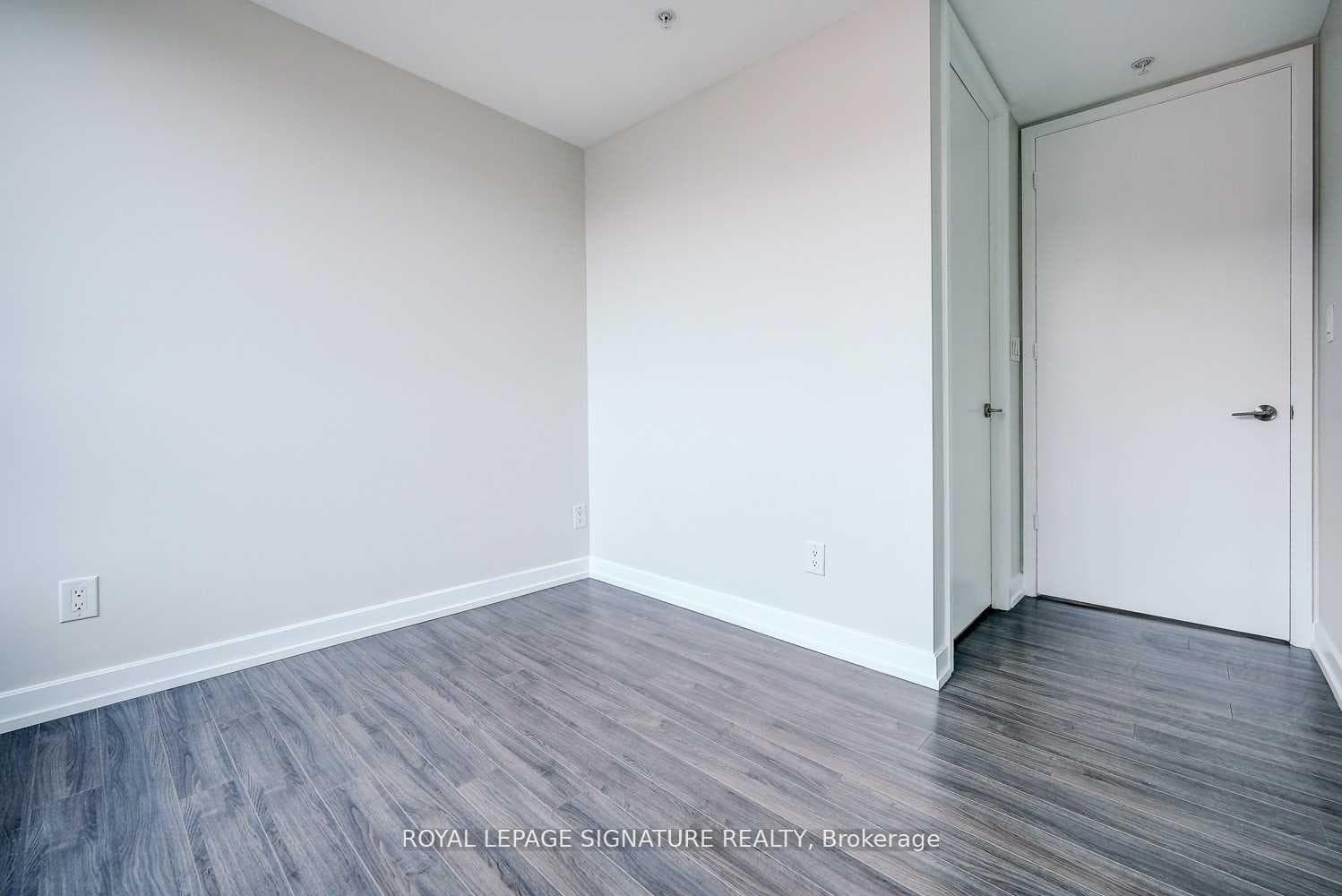 377 Madison Avenue Unit 319 photo 28