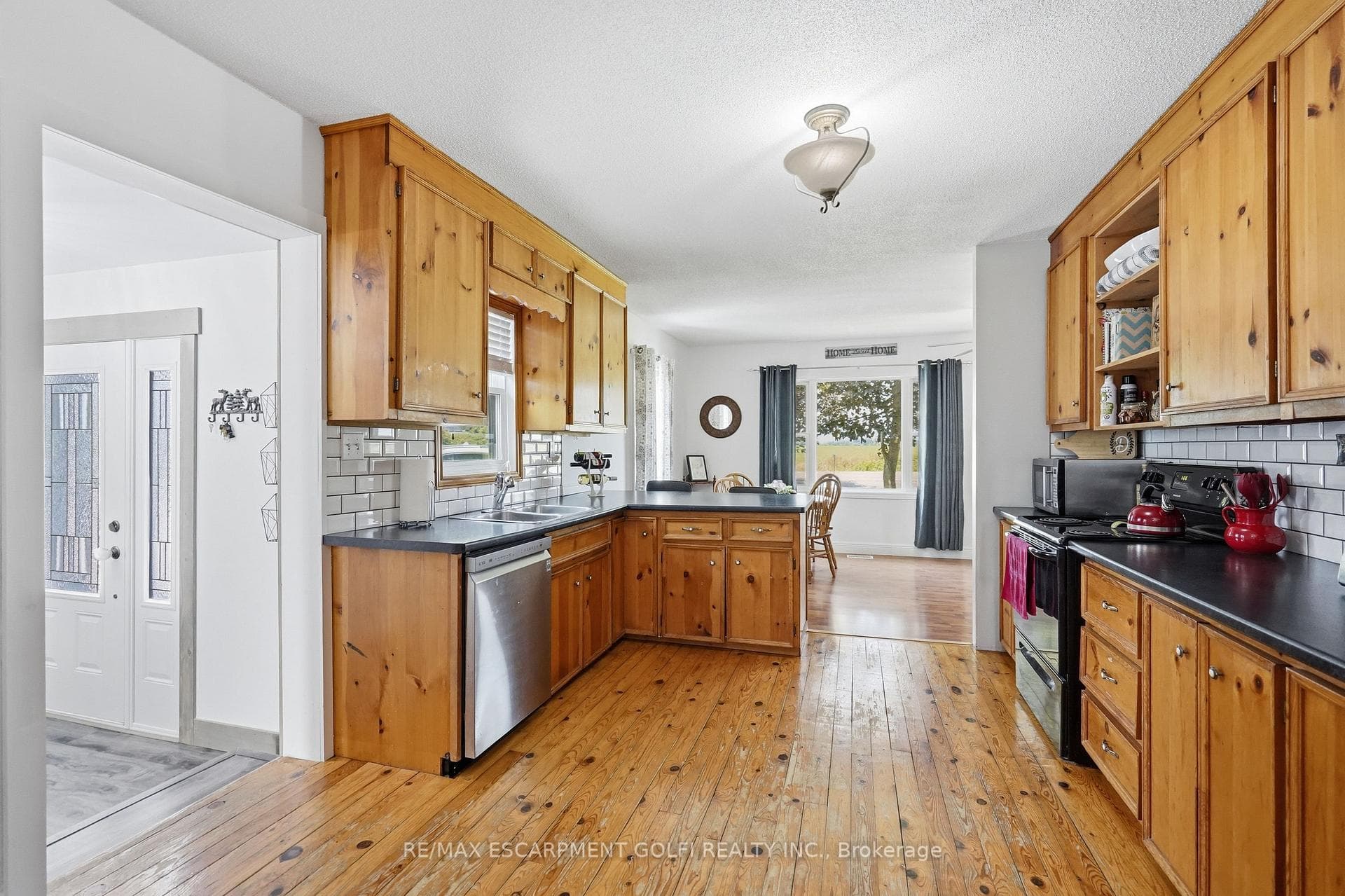 2543 Miller Road photo 17