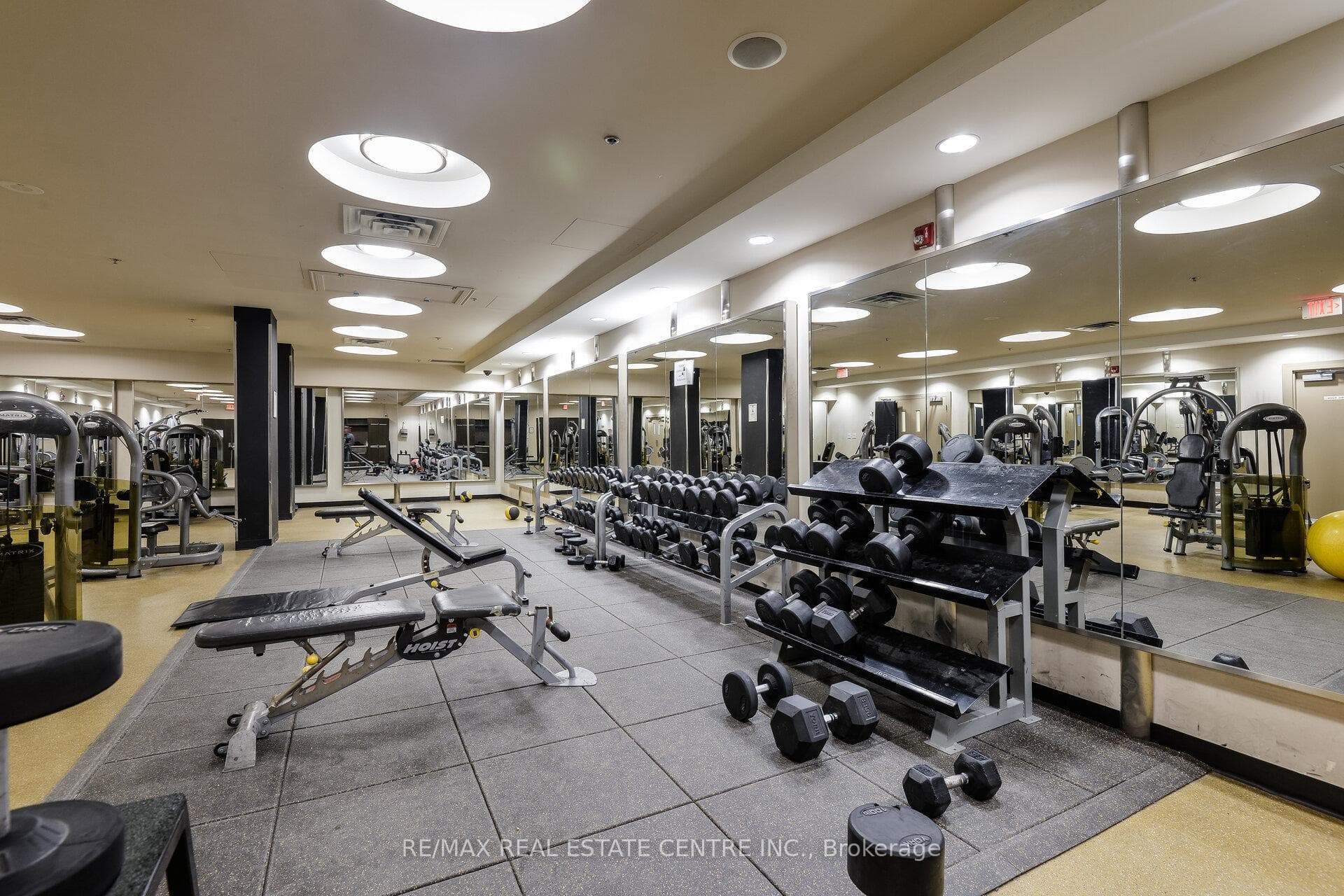 50 Absolute Avenue Unit 2401 photo 37