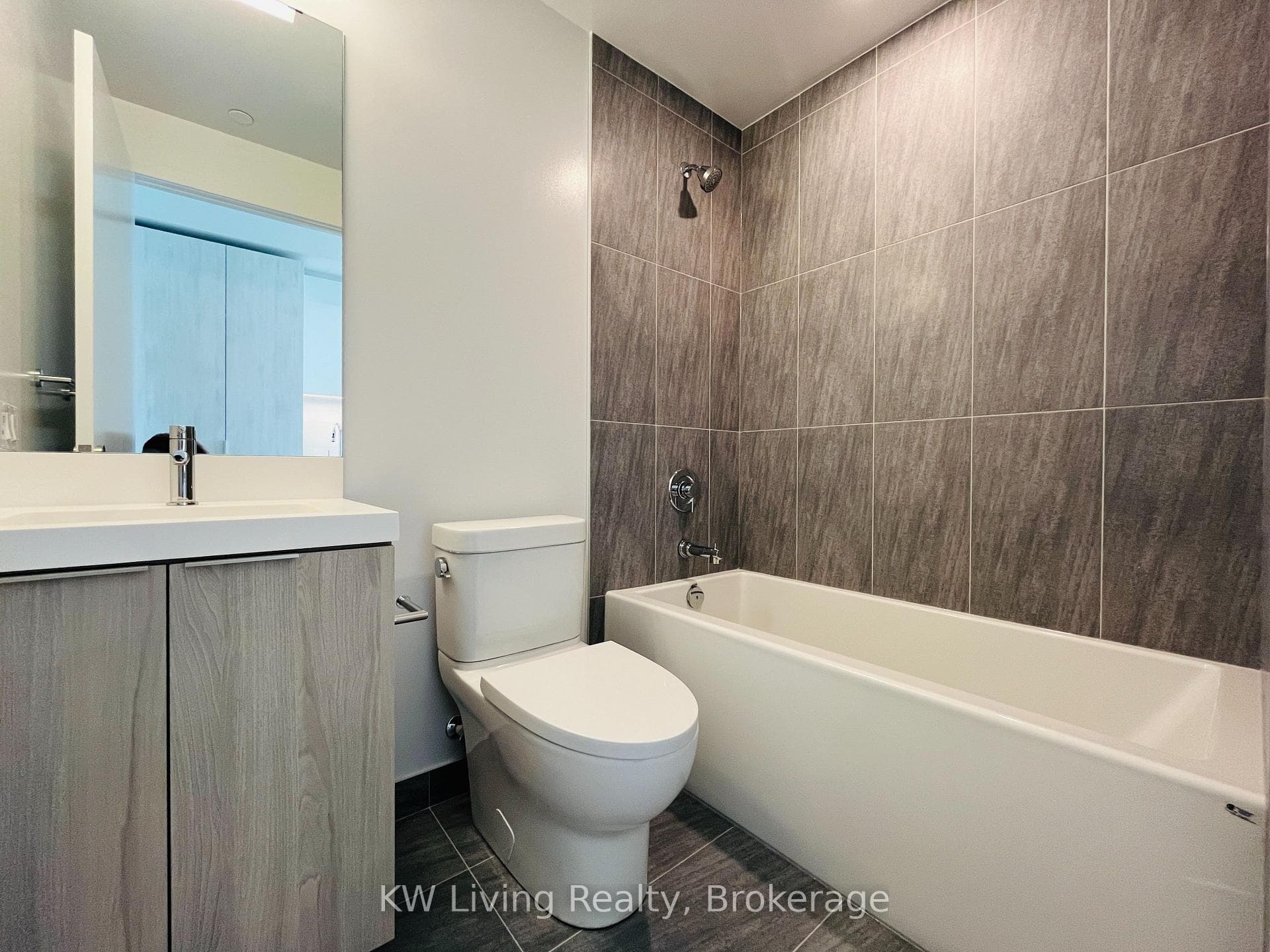 5858 Yonge Street Unit LPH01 photo 8