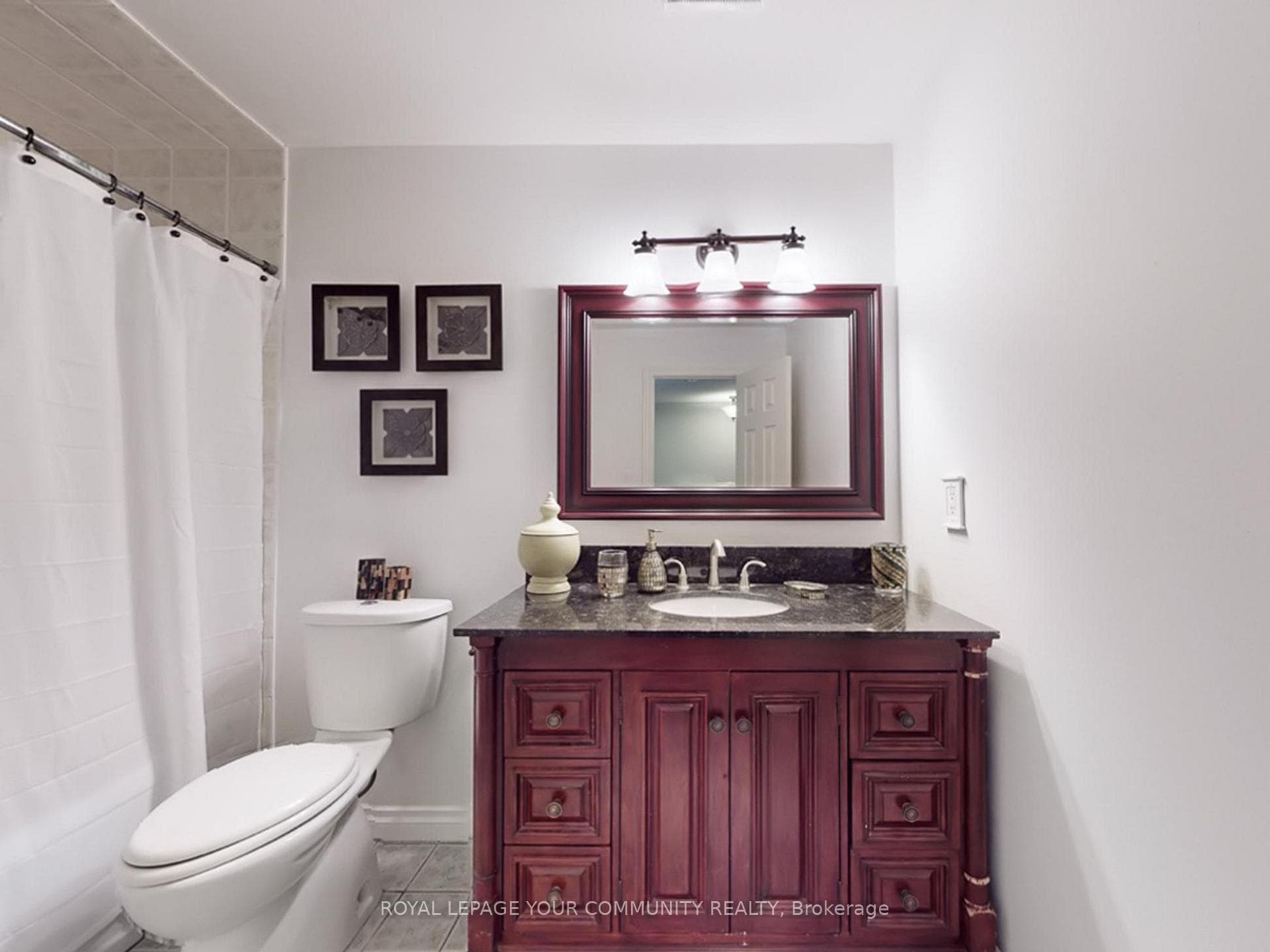 135 Foxchase Avenue photo 36