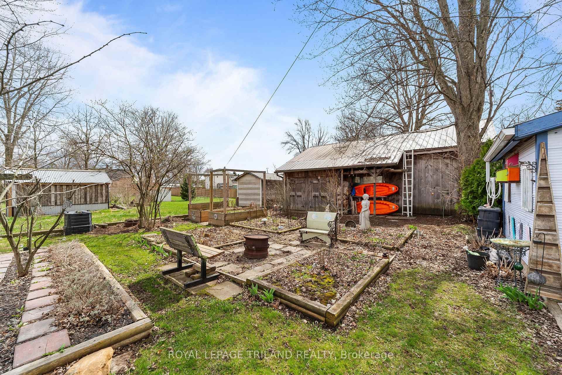 22929 Hagerty Road photo 12