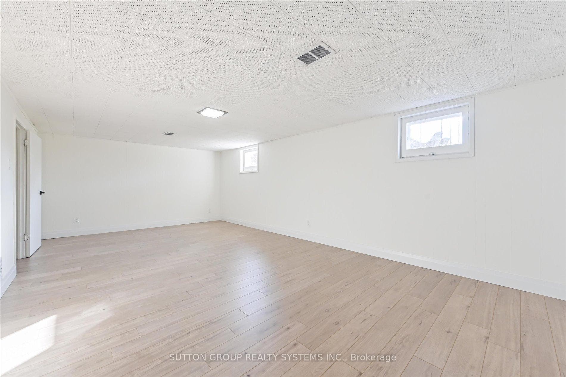 4 Cranston Road photo 18