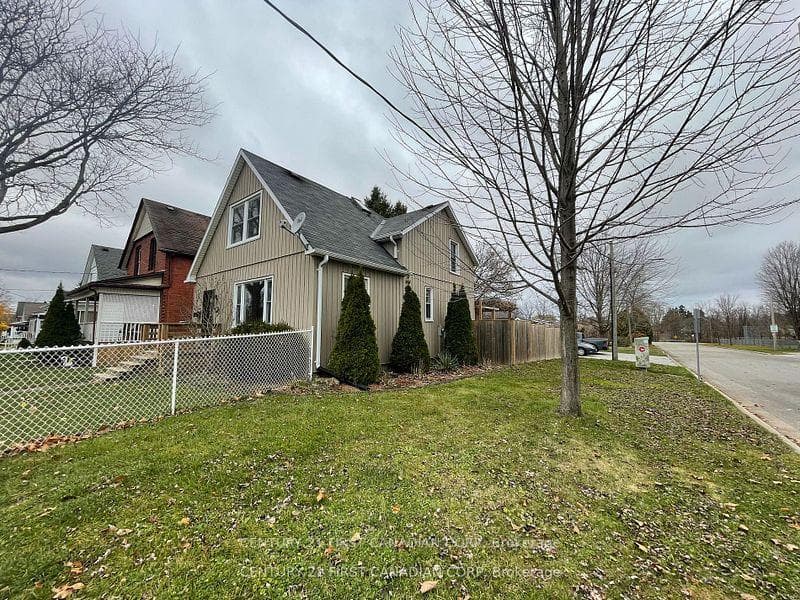 64 Edward Street photo 45