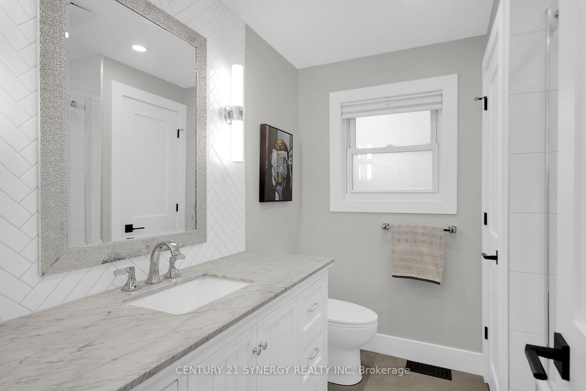 26 Seymour Avenue photo 35