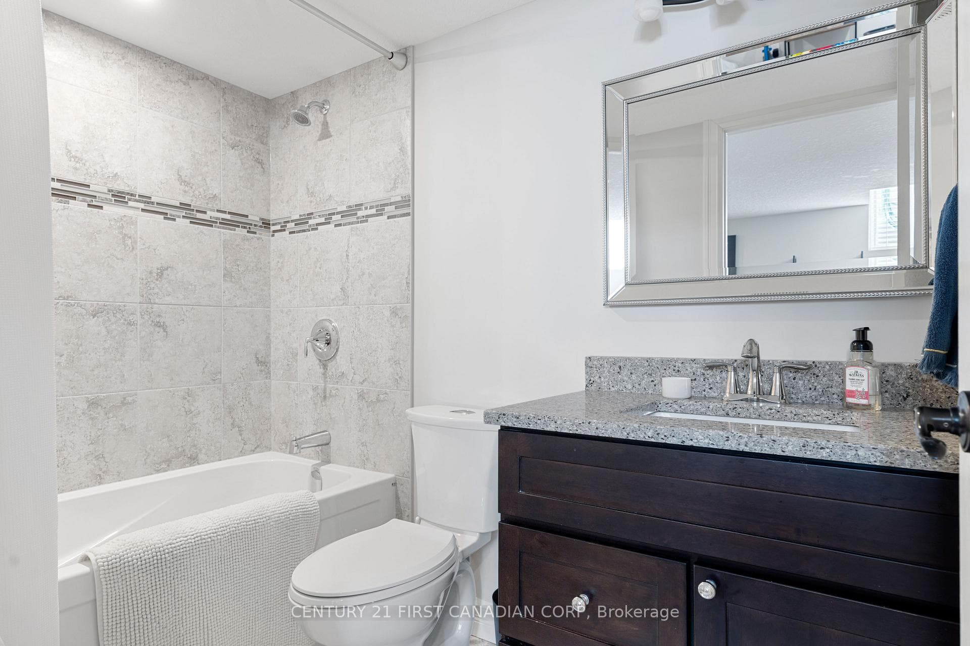 57 Earlscourt Terrace photo 32