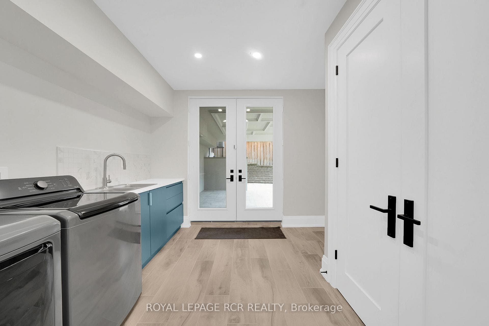 Front Entrance Laundry Room