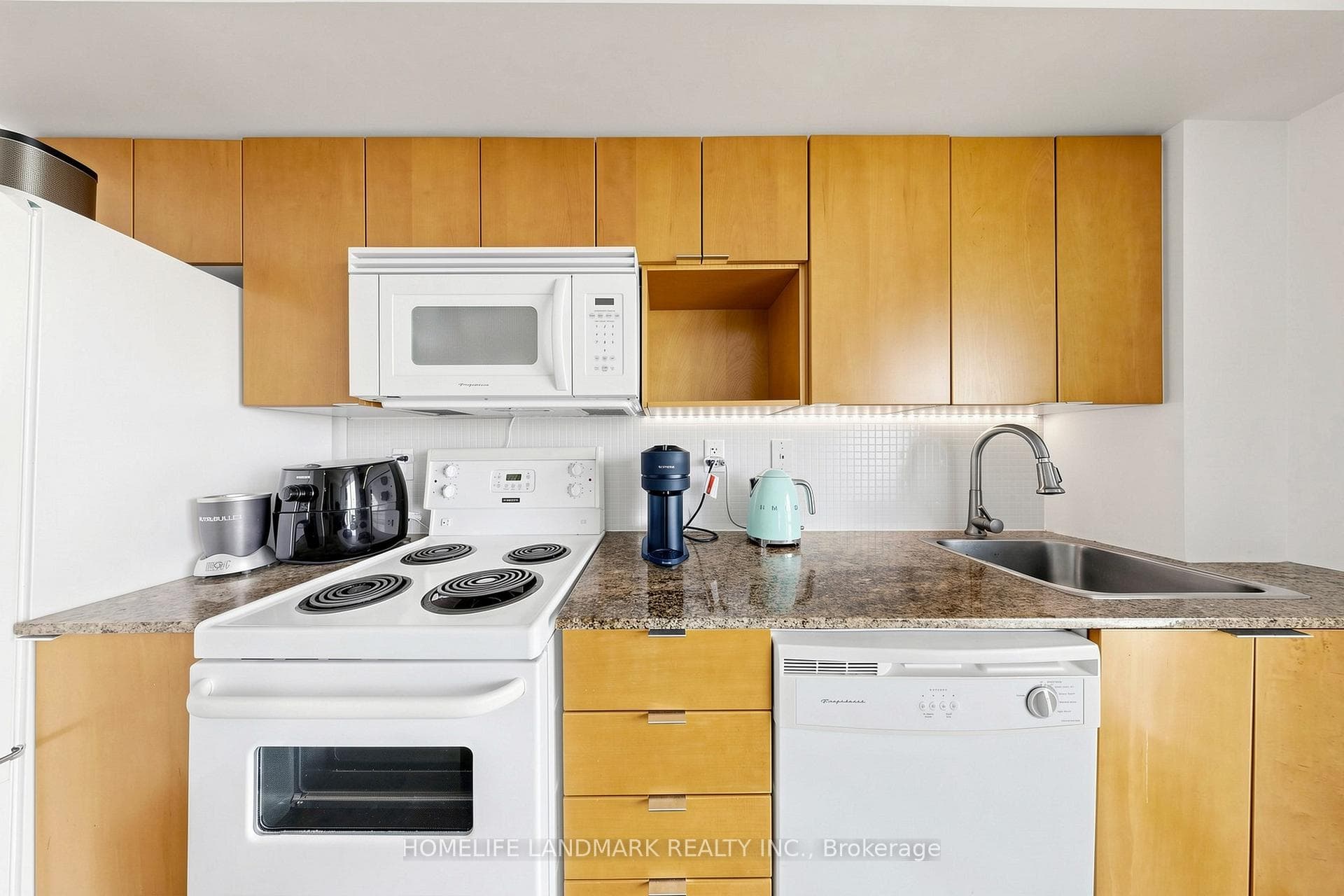 15 Fort York Boulevard Unit 2811 photo 13