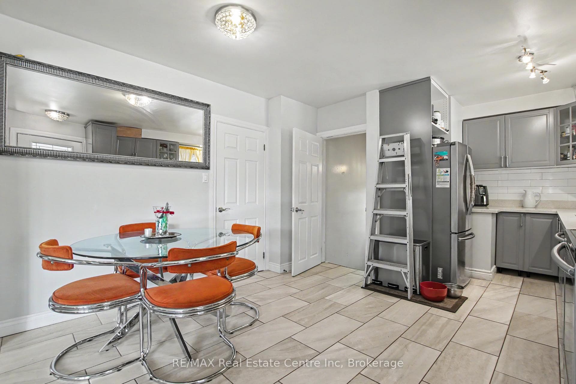 91 Dumbarton Street photo 7