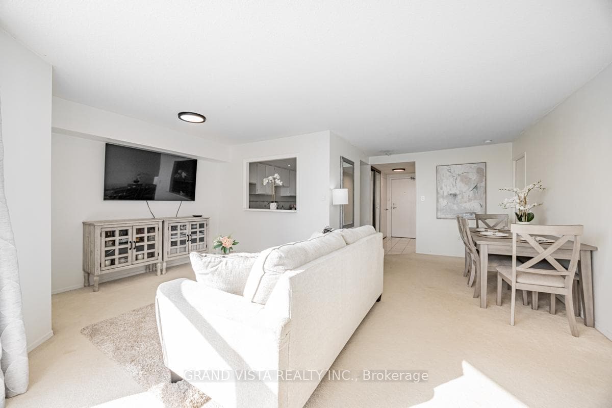 10 Dean Park Road Unit 905 photo 22